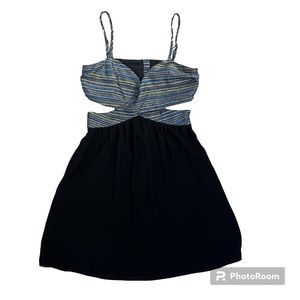 BCBGenration Cobolt Blue Mul Size 6 (fits like a size 4)